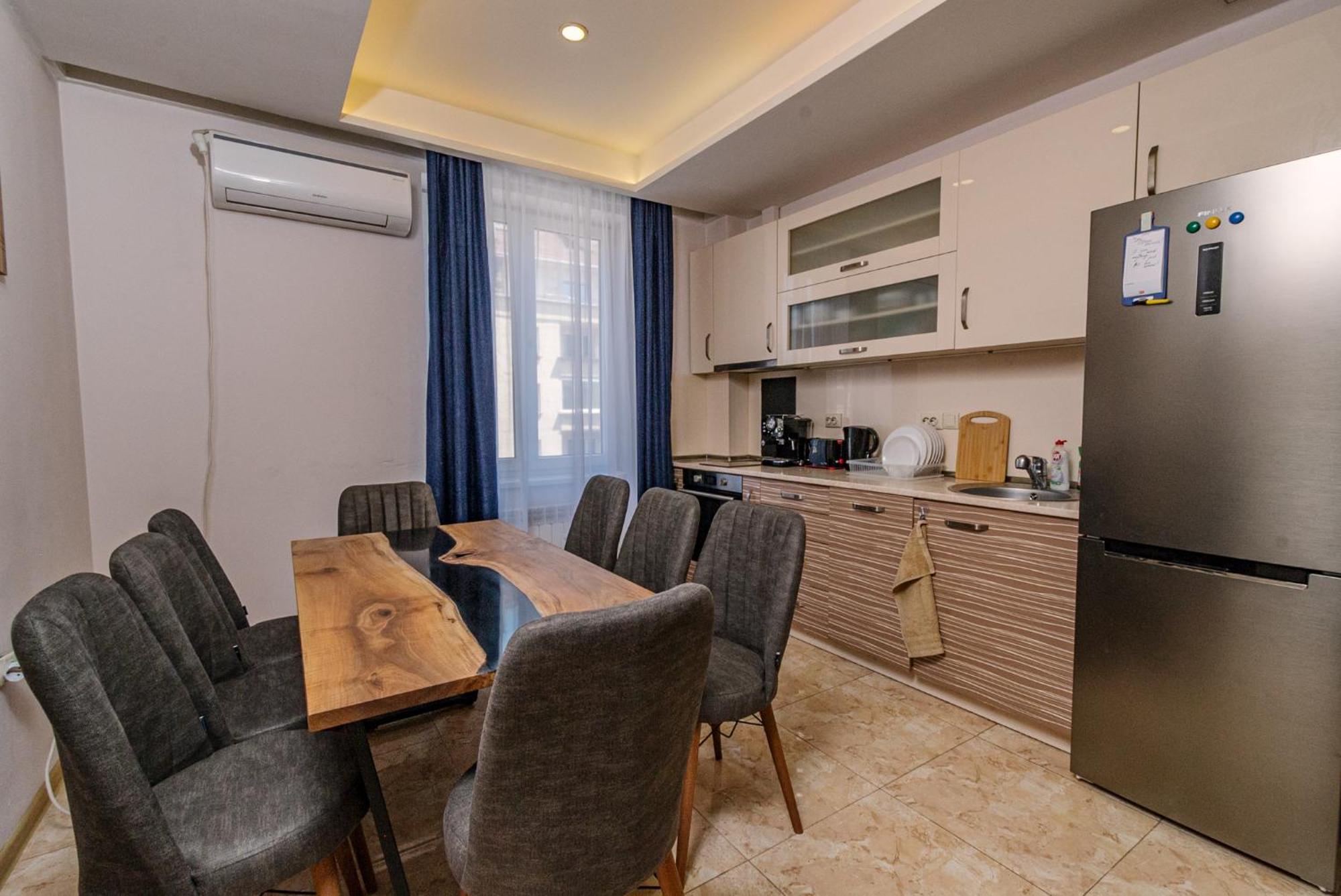 3Bdr, Top Center Retreat, City Heart, Free Parking Sofia Esterno foto