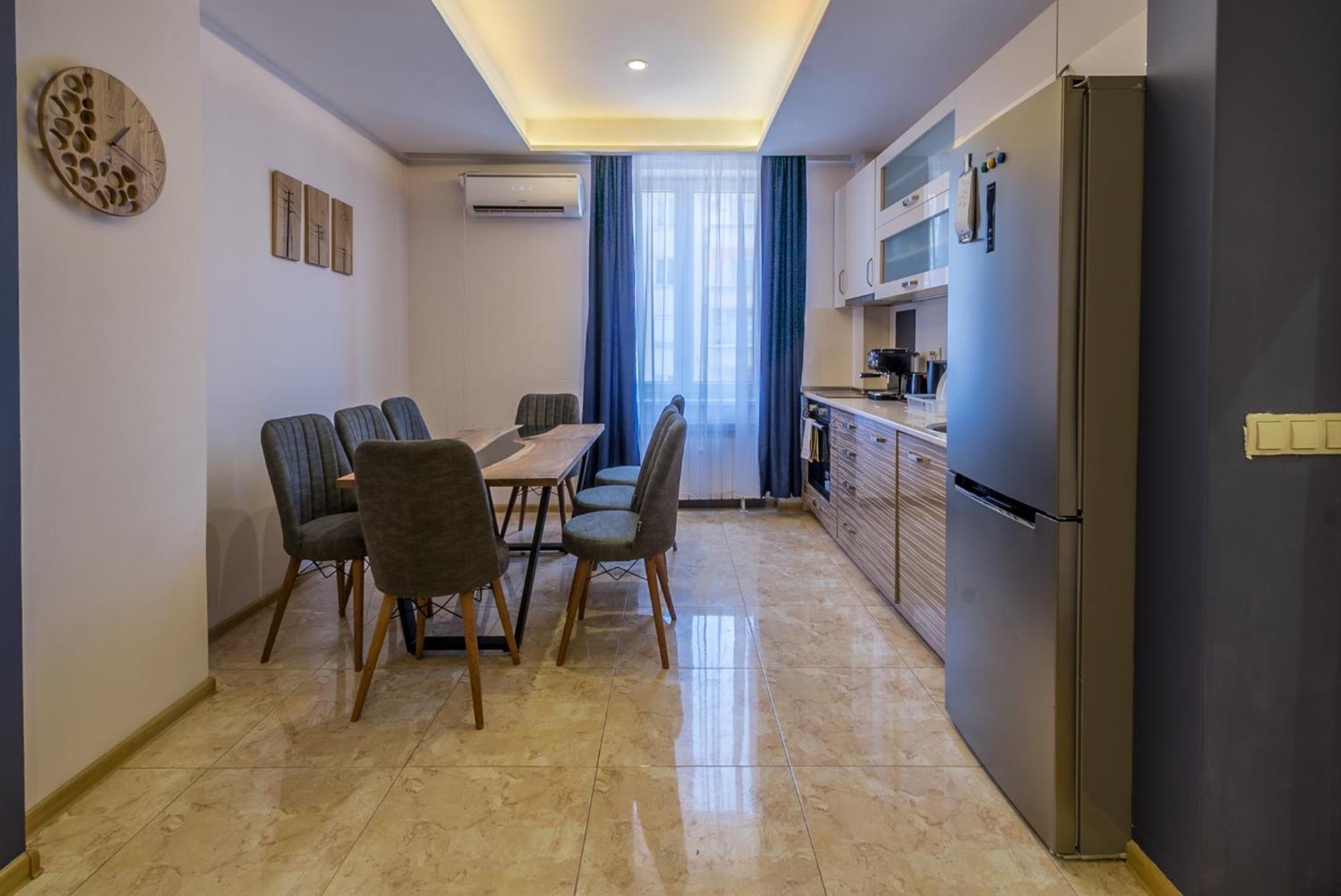 3Bdr, Top Center Retreat, City Heart, Free Parking Sofia Esterno foto